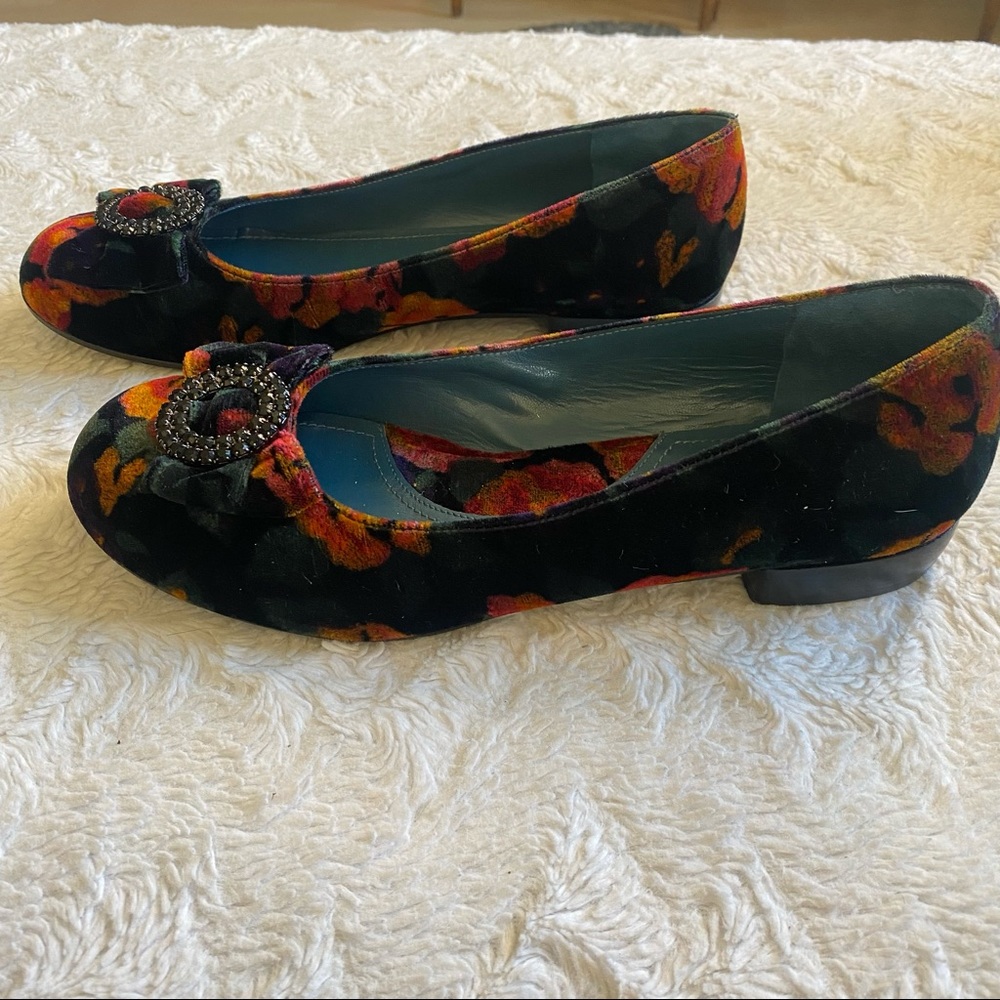 VIA SPIGA Designer Velvet low heel flats Size 8.5